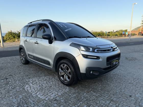 CITROËN AIRCROSS 1.6 FEEL 16V FLEX 4P MANUAL CITROËN AIRCROSS 1.6 FEEL 16V FLEX 4P MANUAL